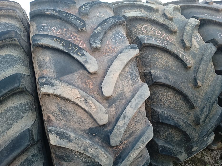 Opony rolnicze 650/85r38 Firestone komplet Fendt John Deere Case MF .