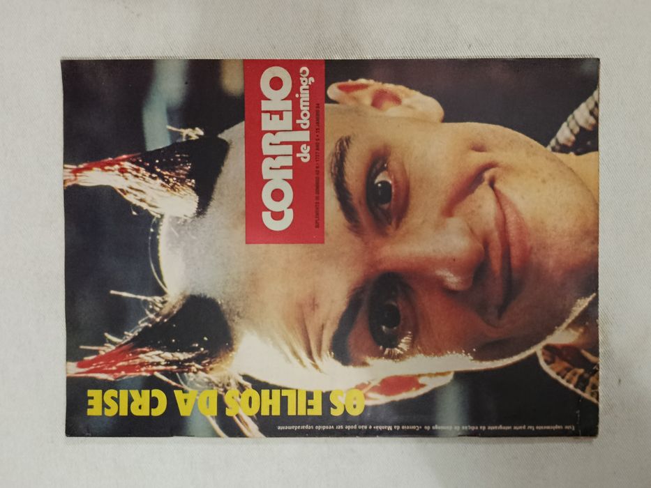 Lote de revistas " CORREIO da MANHÃ " e outras