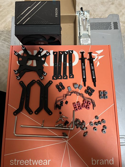 ID-COOLING Frozn A610 black