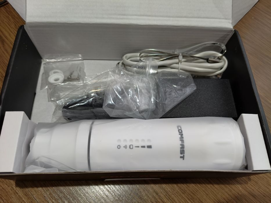 Внешняя точка доступа  Comfast 1200Mbps CF-EW74