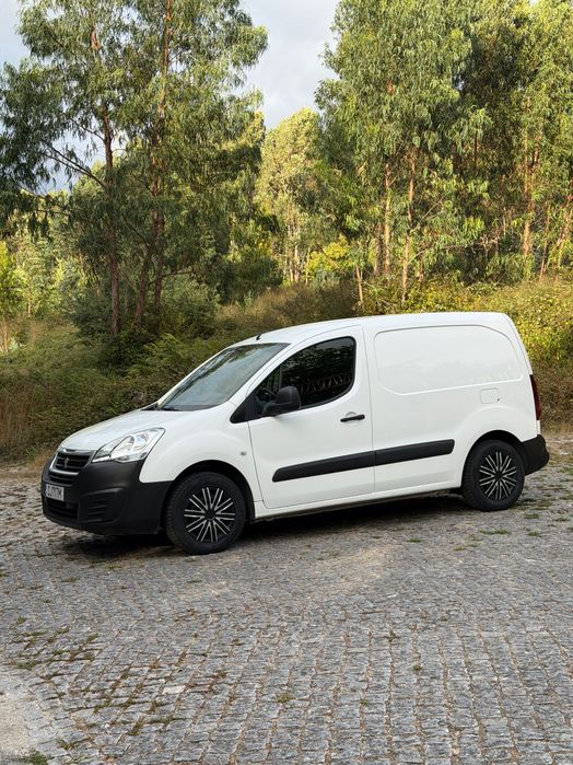 Peugeot Partner 2017 | 3 lugares