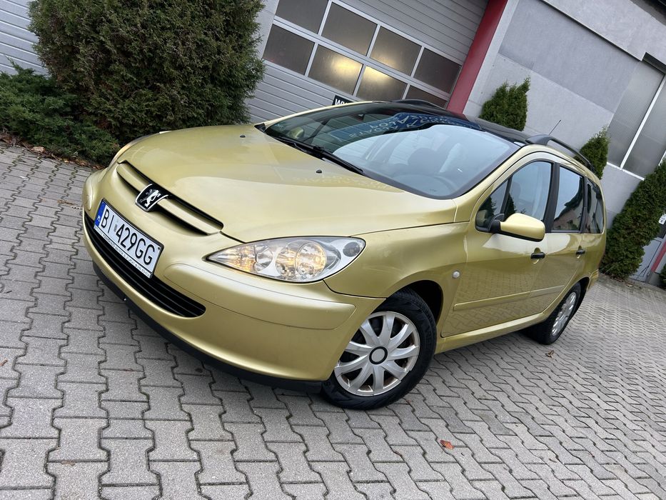 1.6 Benzyna 109KM AUTOMAT Kombi 7-osobowy Zarejestrowany