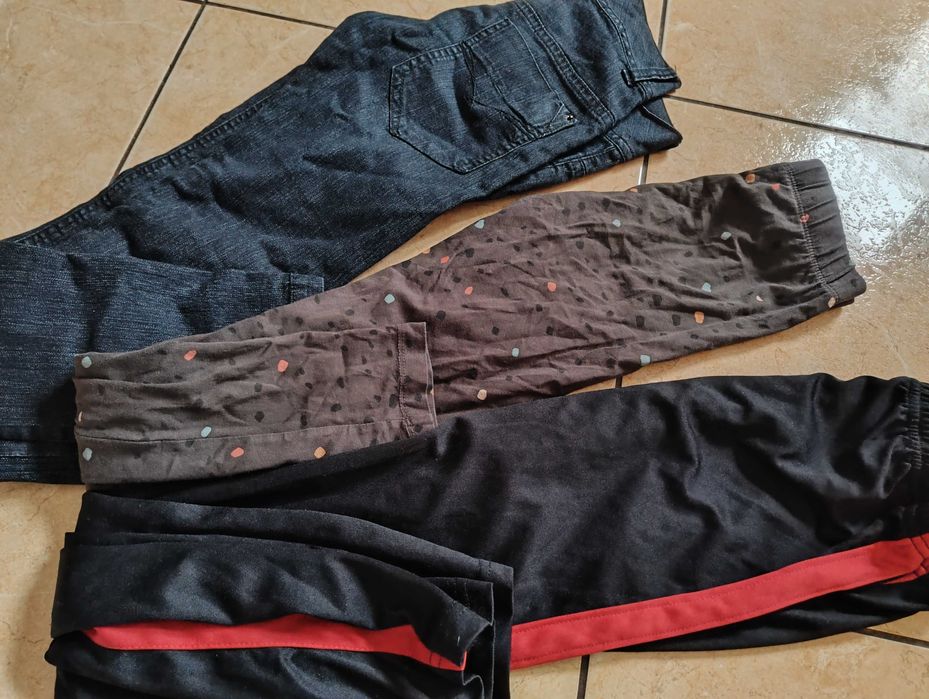 Spodnie rozm 146 dla dziewczynki