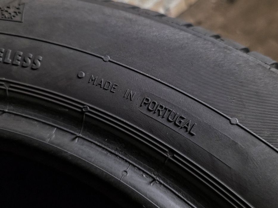 Зимові 205/55r16 Continental | 2024 | 8.5mm | Made in Portugal | Преміум шини | Комплект | Стан нових, без пошкоджень, без ремонтів, без дефектів