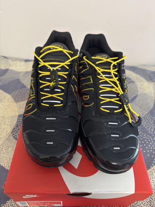 Nowe oryginapne buty nike air max plus tn 45