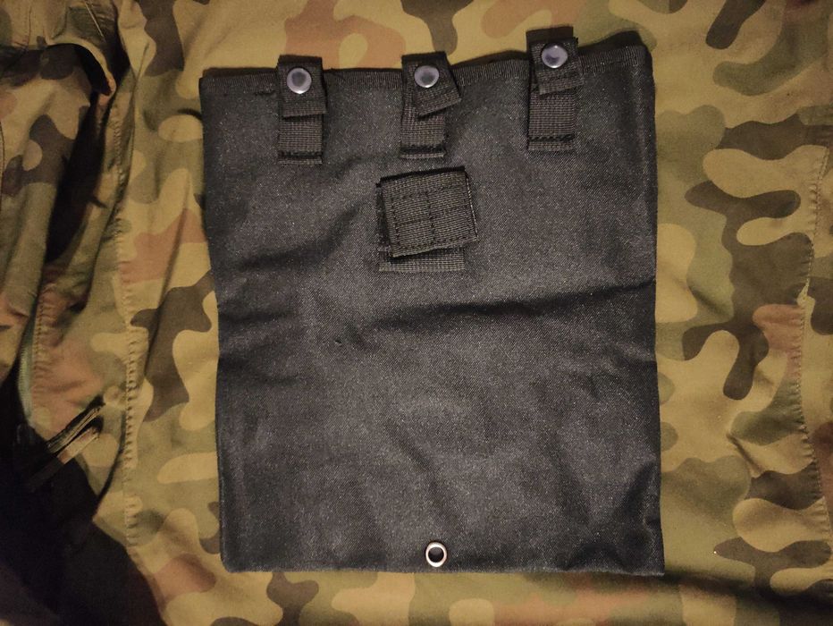 Torba zrzutowa na magazynki 25x30cm MOLLE, CZARNA