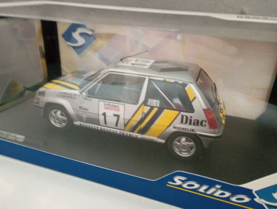 Miniaturas carros 1.18