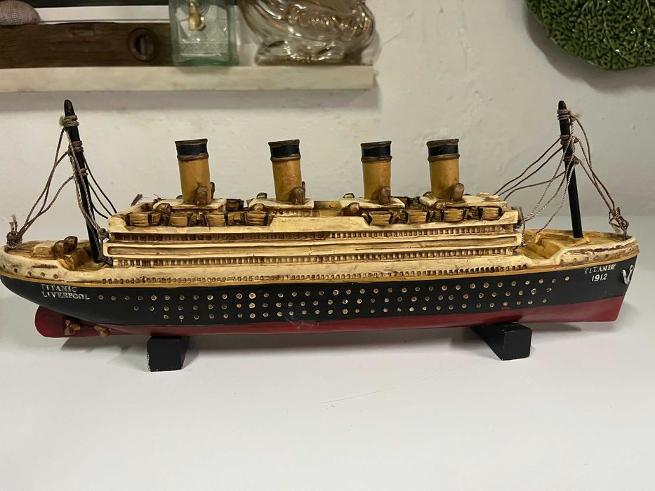Miniatura Barco Titanic