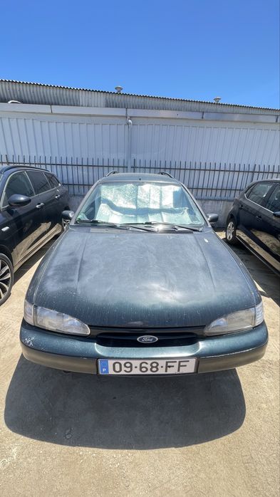 Ford mondeo surf edition