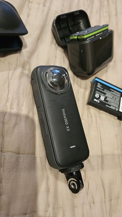 Camera insta360 x3 + acessórios