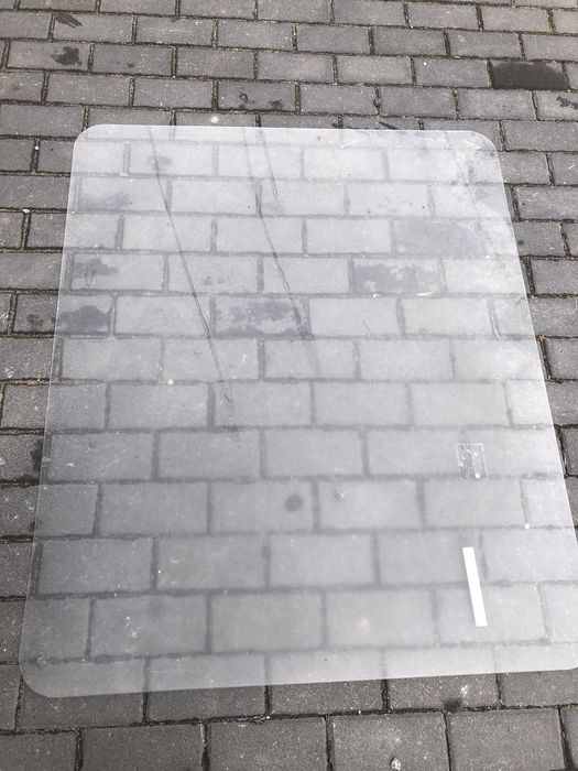 Plastikowa mata pod Krzesło