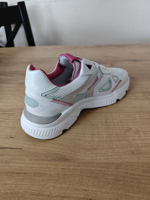 Nowe, białe buty sportowe, sneakersy, kolorowe wstawki, Hip