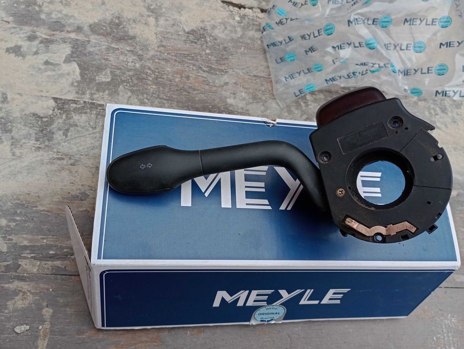 Переключатель поворотов б4