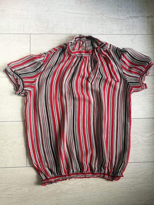 Bluzka w stylu vintage - Reserved
