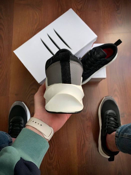 Adidas Shark Black & Gray & White