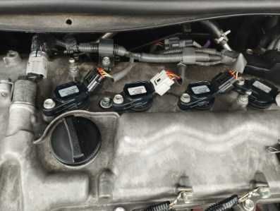 Toyota Avensis 1.8 Benzyna 2015