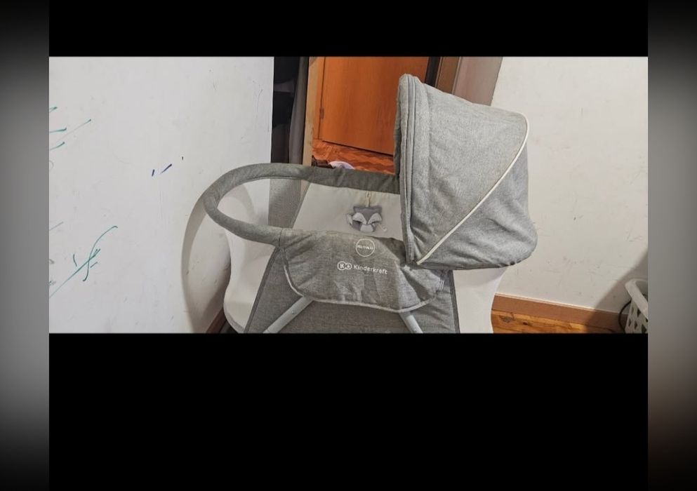 Berço de bebé em bom estado