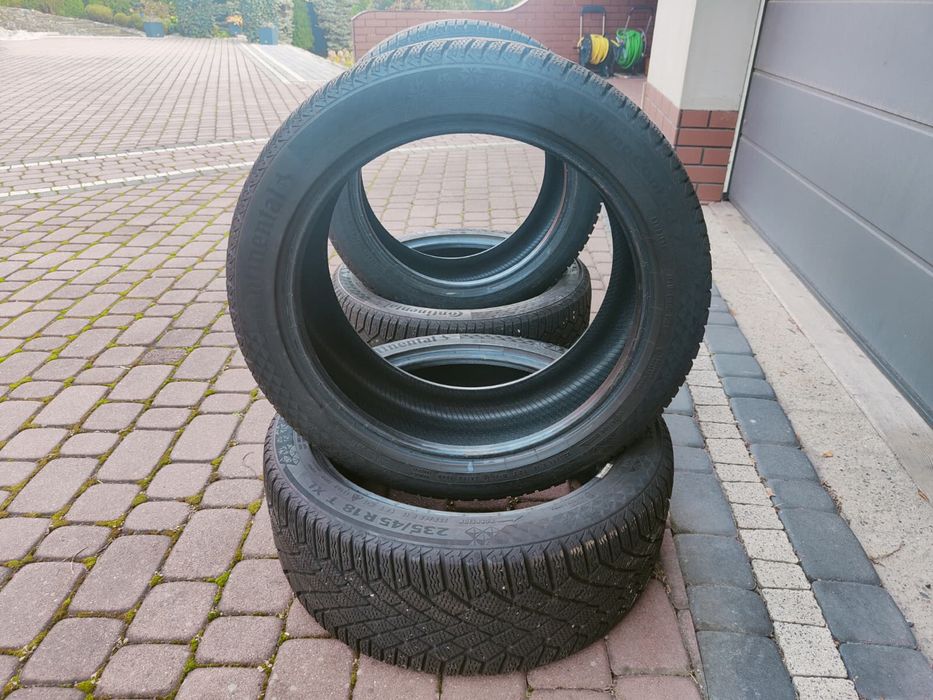 Continental VikingContact 7 235/45 R18