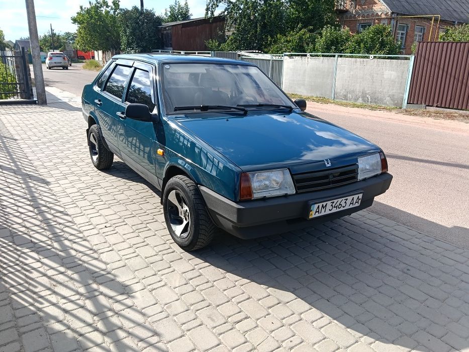 Авто-бізнесмени мімо!