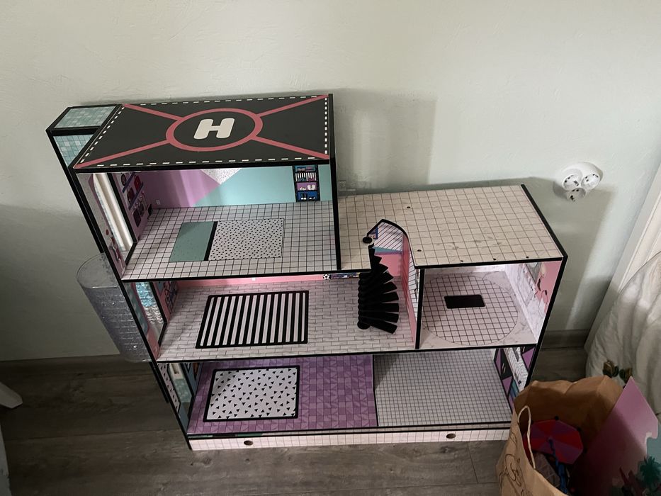 Домик для куклы lol