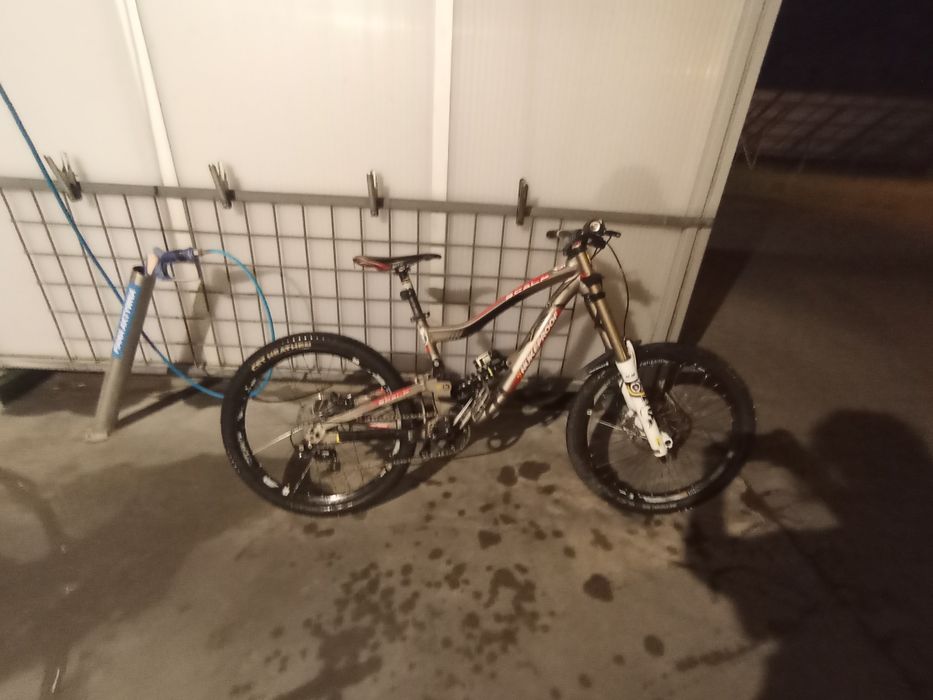 Nukeproof scalp 2014 roz.M(dh, Fox, rock shox)