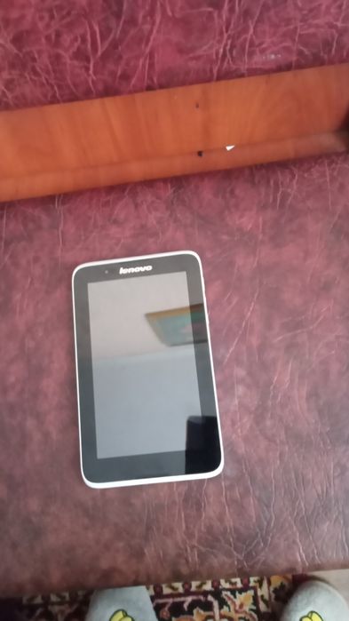 Планшет Lenovo СЄ 0700
