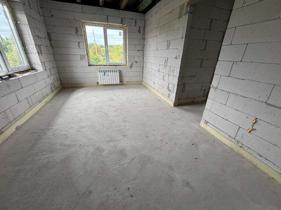 Продаж будинку в мікрорайоні Південно-Захід, масив Електроніка