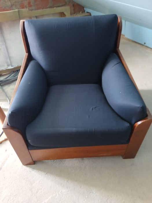 Poltrona 80x83 cm, altura 75cm