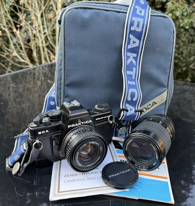 Lustrzanka na film Praktica BCA + 2 obiektywy  + torba