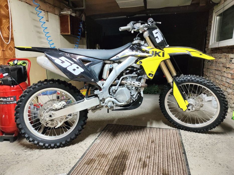 Suzuki RMZ250 мотоцикл