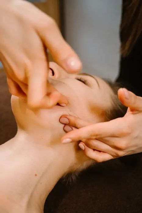 Indywidualny Kurs Kosmetyczny intensywna nauka praktyczna. 

Zapraszam