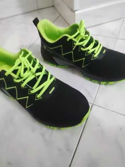 Lekkie buty sneakersy