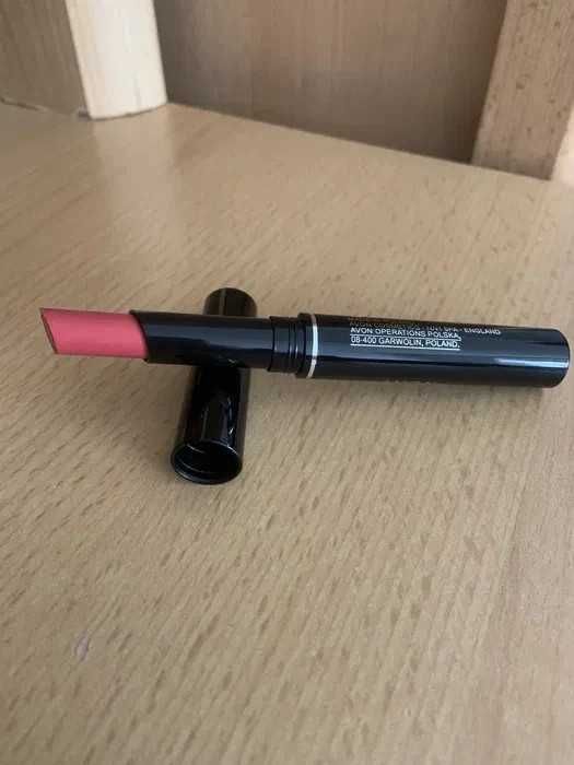 Szminka Ultra Beauty Avon Rose Creme nowa prezent szybka wysyłka