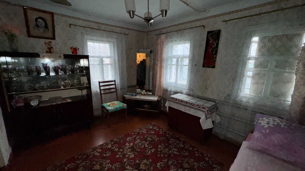 Продам дом в Чугуеве ( рн 7-й школы)