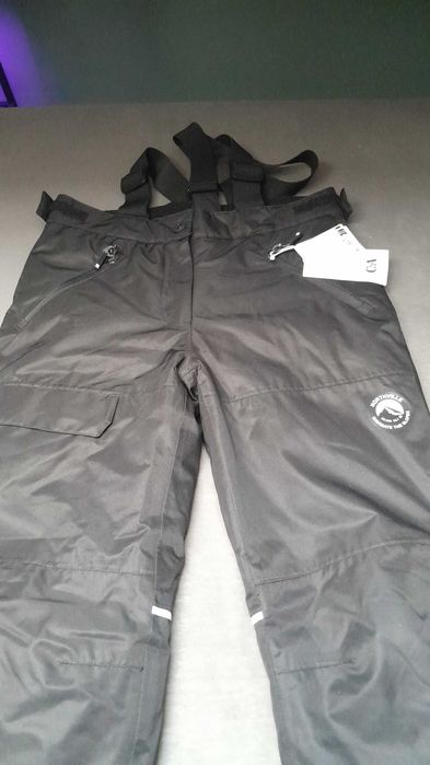 Spodnie na śnieg, narciarskie Nowe