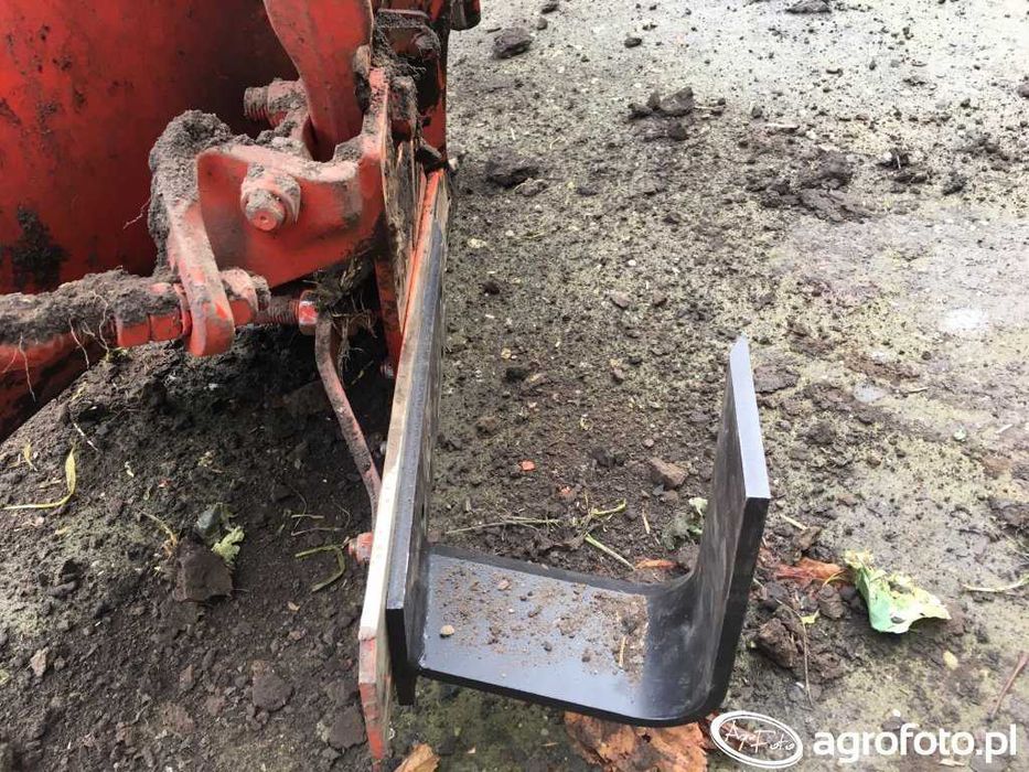 Poszerzacz bruzdy Kuhn Multimaster 123