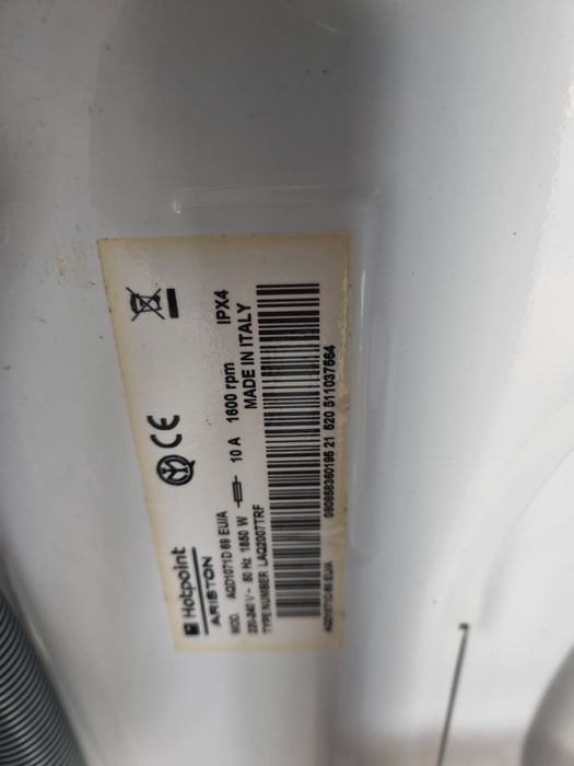 Maquina de lavar e secar roupa Ariston (PARA PEÇAS)