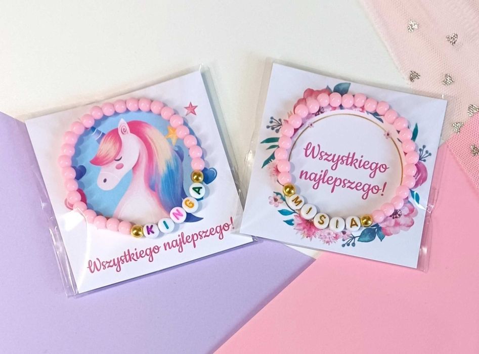 10 bransoletek z imionami