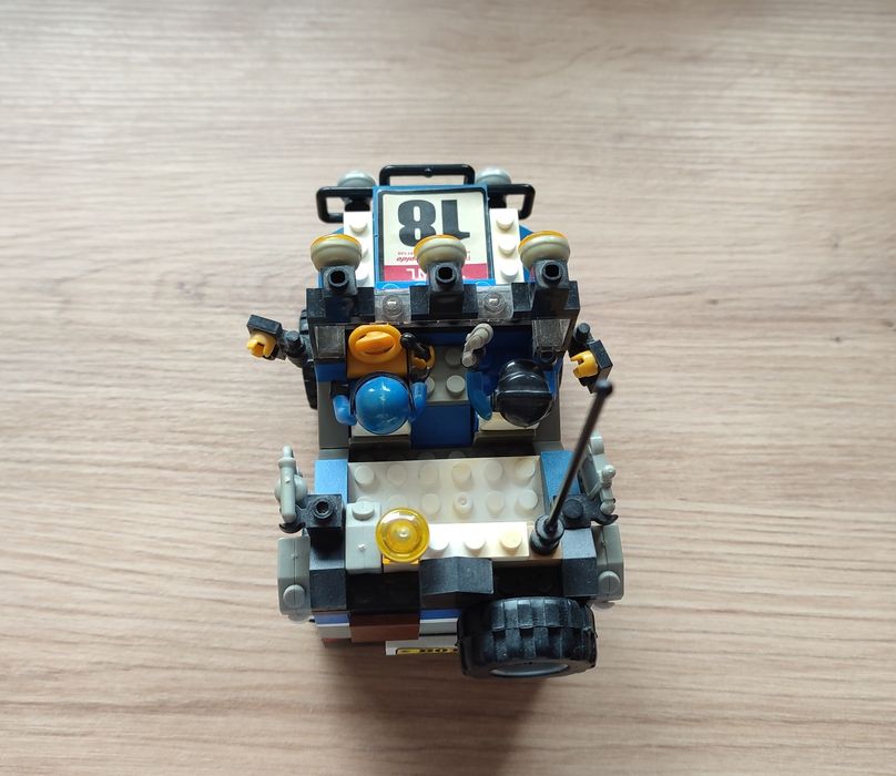 Samochód terenowy LEGO