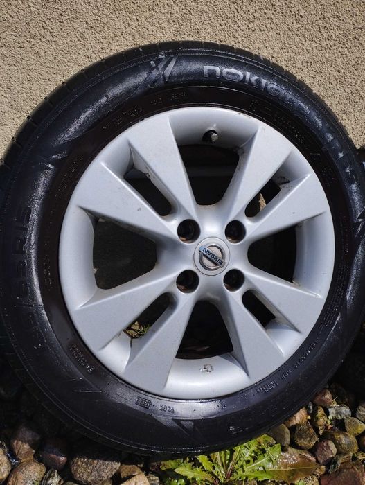 Koła alufelgi nissan opony letnie Nokian 185/65R15