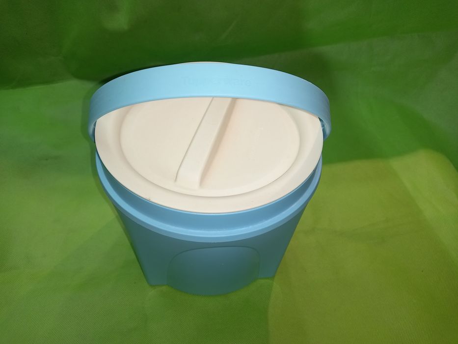 Termo da Tuperware com 2l