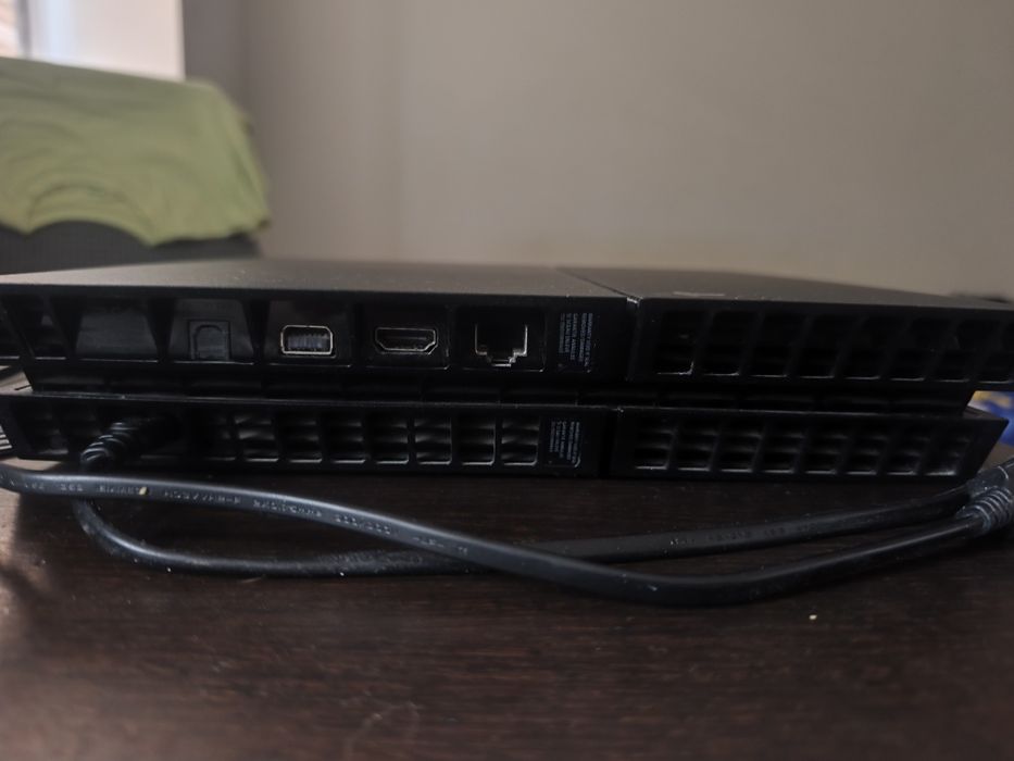 PlayStation 4 wersja Fat