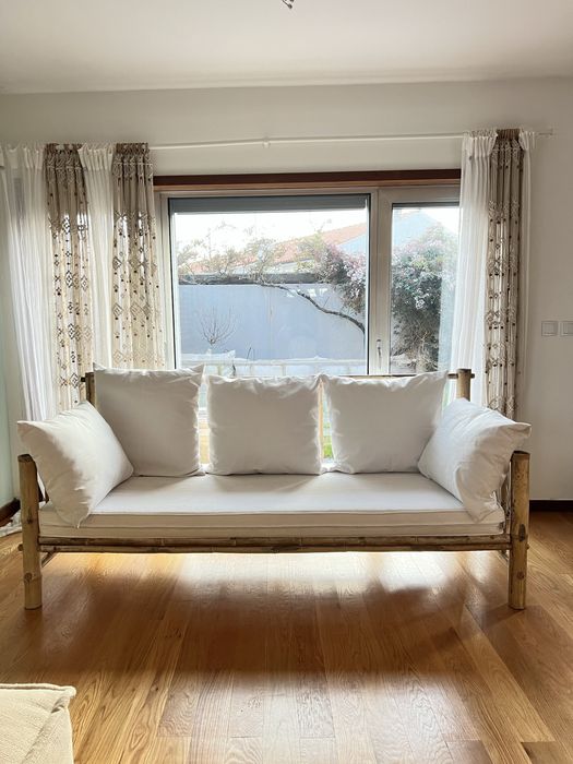 Sofá de exterior ou interior em bambu