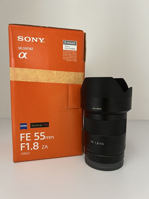 об'єктив Sony FE 55mm f/1.8 Carl Zeiss Sonnar T