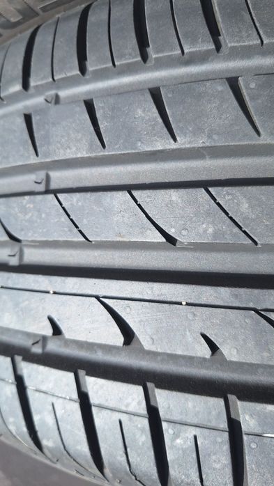 215/55-R17 пара летних шин.