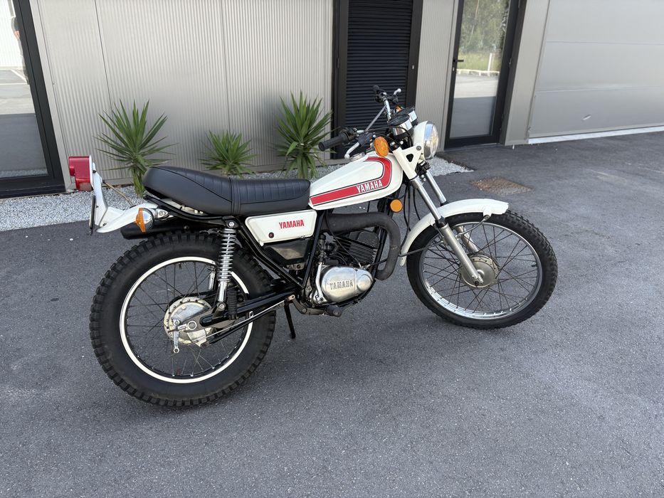 Yamaha Enduro 175 c.c. ( nacional )