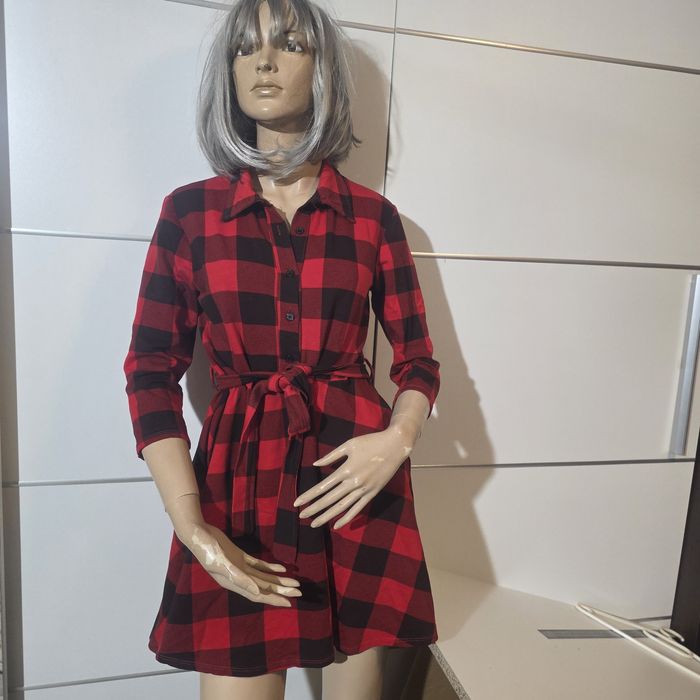 Sukienka rozmiar M krata z kieszeniami i paskiem