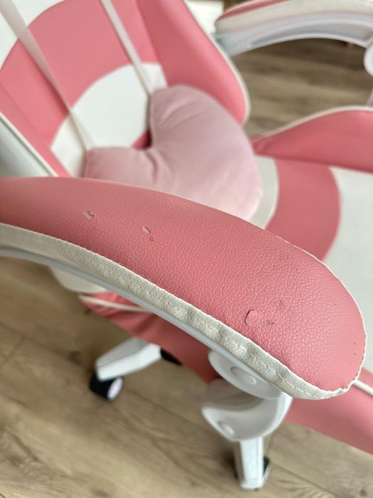 Fotel Hell's Chair Rainbow Candy Różowy Pink