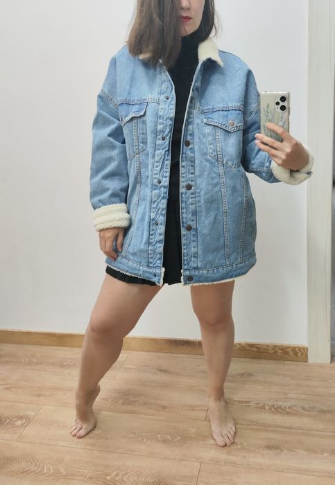Джинсовая курточка Bershka oversize