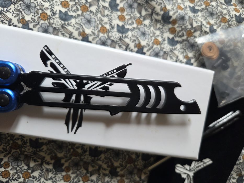Balisong Armed Shark Krake Raken + mako v3